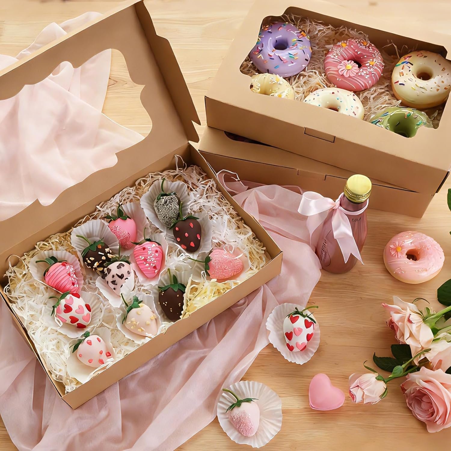 Fornitore Scatole per Biscotti 7 Pezzi 12x8x2.5 Pollici Bianche con Finestra a 3 Stili per Fragole Ricoperte di Cioccolato Donuts Pasticcini con Logo Personalizzato Marchio Bianco