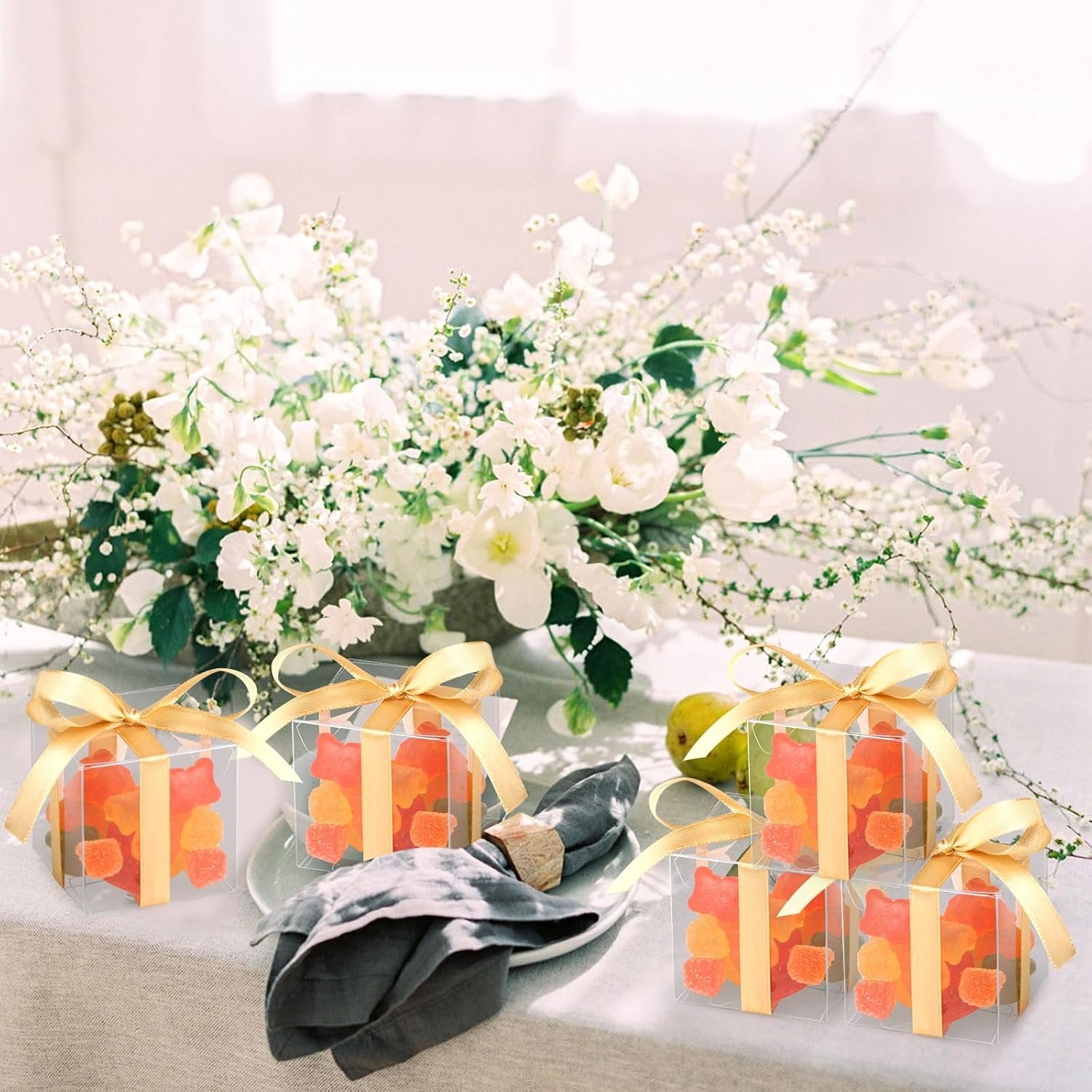 Logo Personalizzato 50 Pz Scatole Trasparenti 2x2x2 Pollici Plastica con Nastro Oro Marchio Bianco per Bomboniere Matrimonio Festa Baby Shower Natale Fornitore