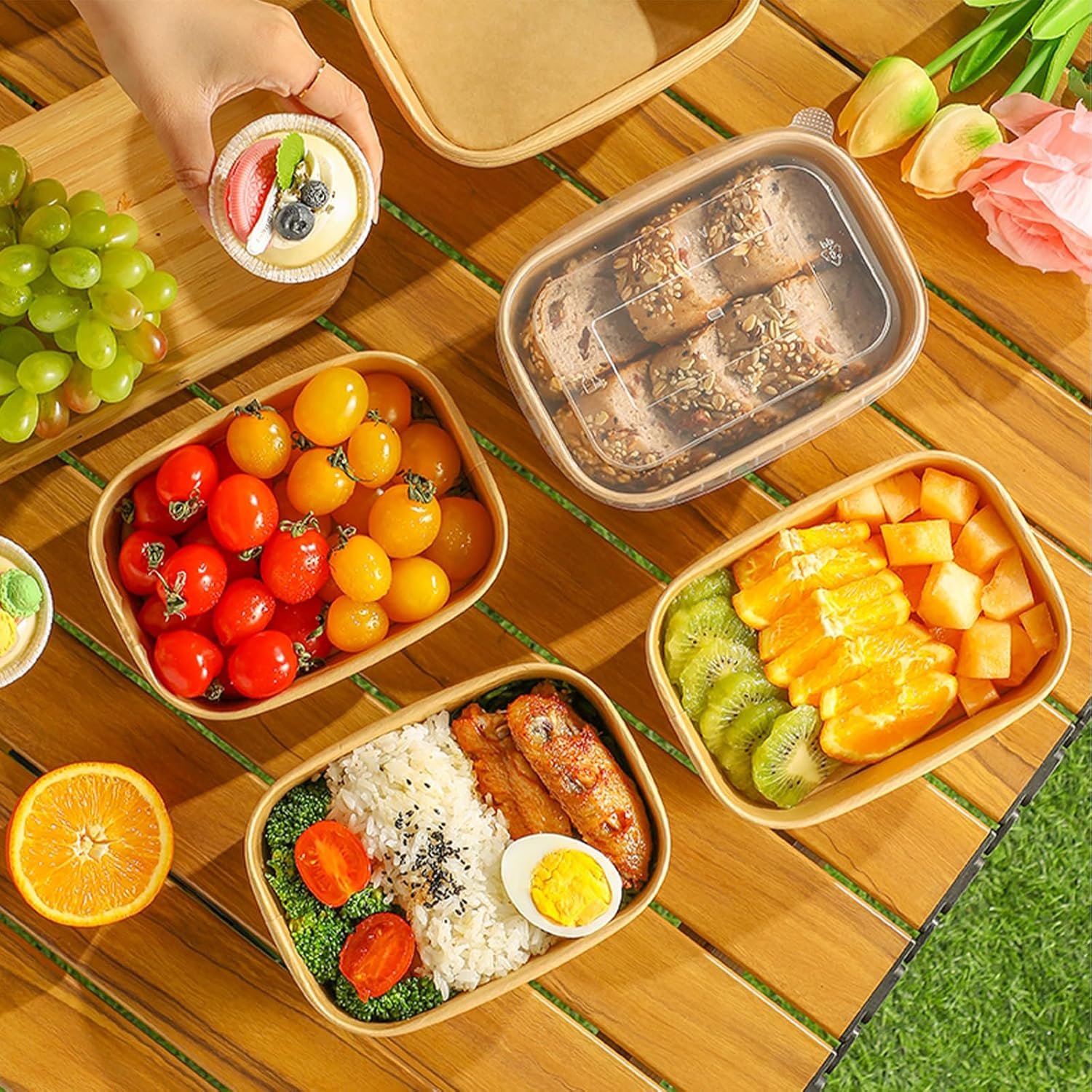 Logo Personalizzato Ciotole Monouso Carta Kraft 29oz Confezione da 50 con Coperchi e Forchette dalla Fabbrica Contenitori Pasti Pronti Da Asporto Resistenti Microonde Marchio Bianco