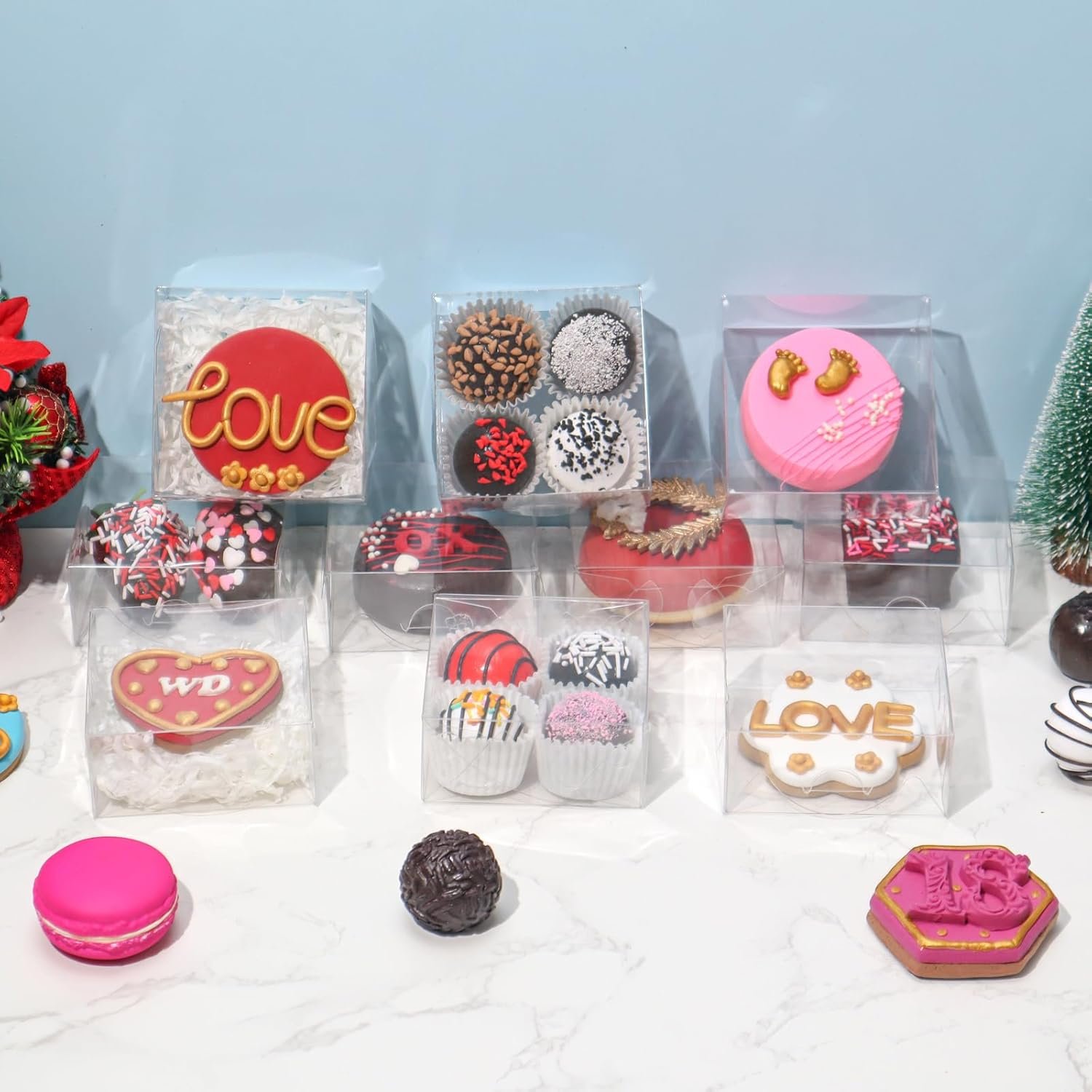 Logo Personalizzato Confezione da 50 Scatole Trasparenti per Tartufi di Cioccolato a Marchio Bianco (3¼x3¼x1½ Pollici) - Adatte per Biscotti Sapone Macaron dal Fornitore