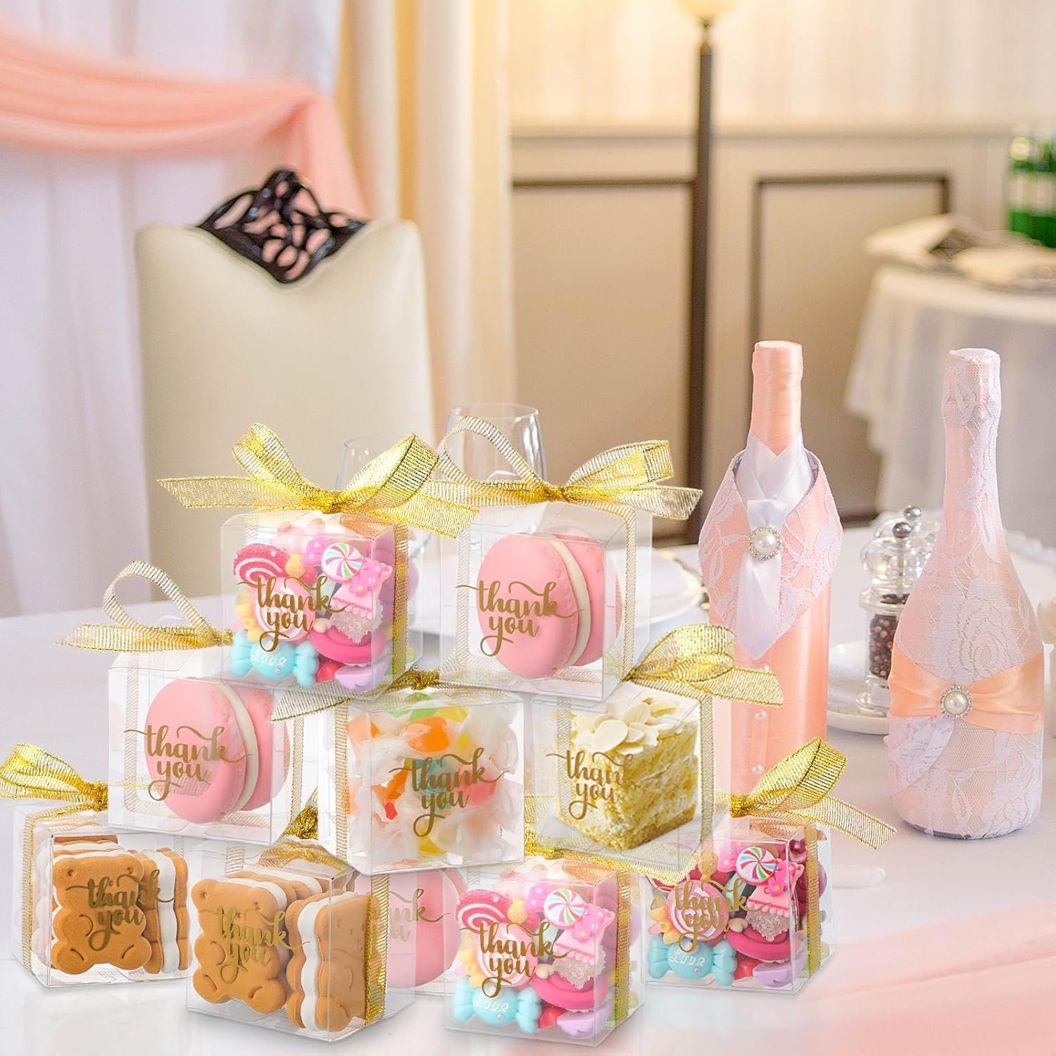 Marchio Bianco 200 Pezzi Scatole Trasparenti 2x2x2 Pollici in Plastica con Coperchio e Nastro per Bomboniere Caramelle Macaron Cupcake con Logo Personalizzato Fornitore