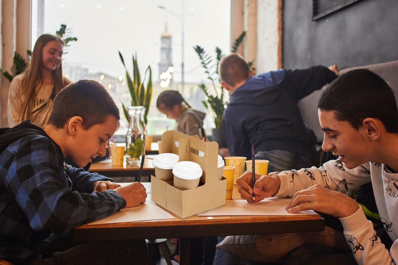 Fornitore Portabevande Kraft con Manici Confezione da 20 per 2 Bicchieri con Logo Personalizzato Monouso in Cartone per Bevande Calde o Fredde Marchio Bianco per Asporto Caffè Ristoranti Consegne