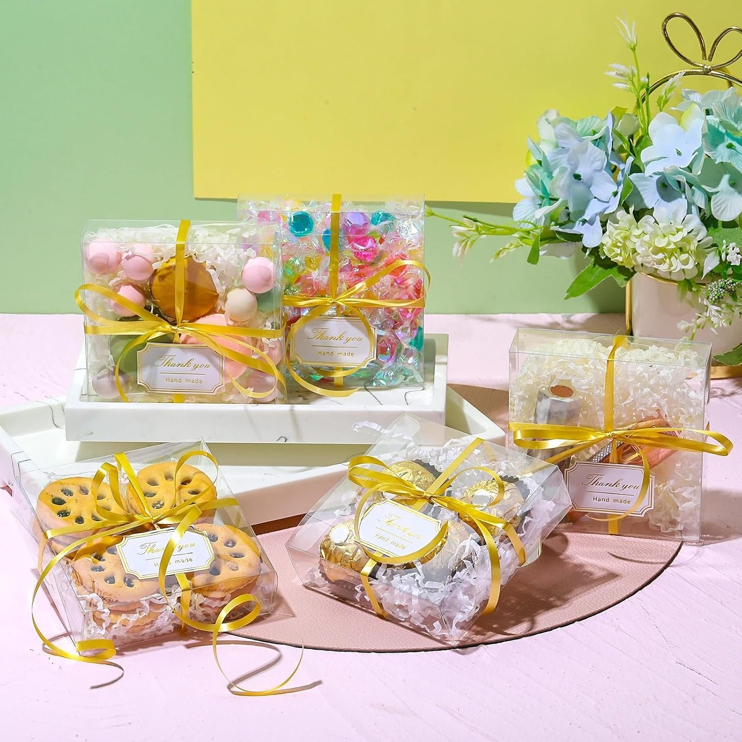 Fornitore di Scatole Trasparenti Monoporzione con Logo Personalizzato 35 pz 4 x 4 x 1.2 pollici per Biscotti Macarons Brownies Donuts Caramelle Cioccolato Bomboniere Festa Sposa Matrimonio San Valentino Marchio Bianco Fornitore di Scatole Trasparenti Monoporzione con Logo Personalizzato 35 pz 4 x 4 x 1.2 pollici per Biscotti Macarons Brownies Donuts Caramelle Cioccolato Bomboniere Festa Sposa Matrimonio San Valentino Marchio Bianco