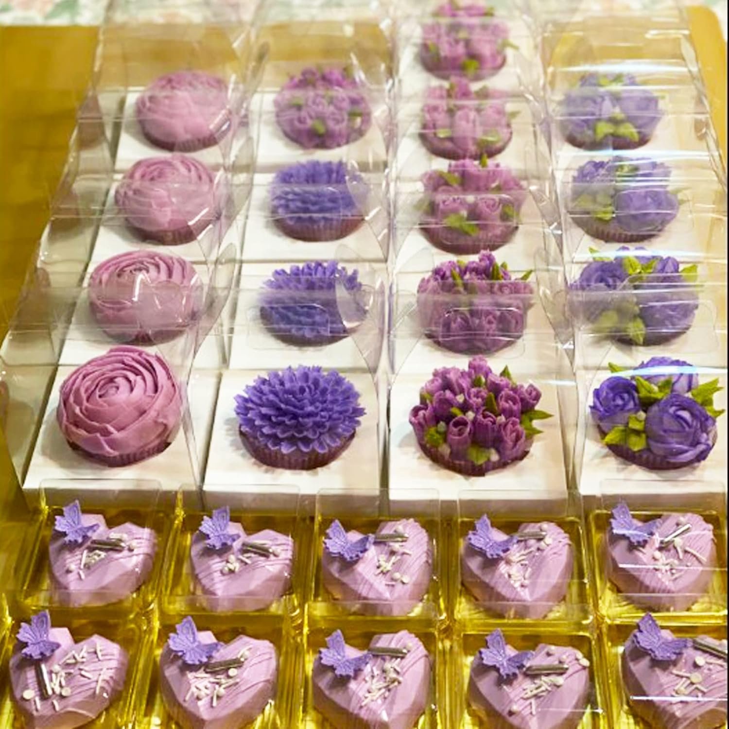 Marchio Bianco Portacupcake Monoporzione 30 pz con Maniglia e Inserti Plastica Trasparente Logo Personalizzato dal Produttore