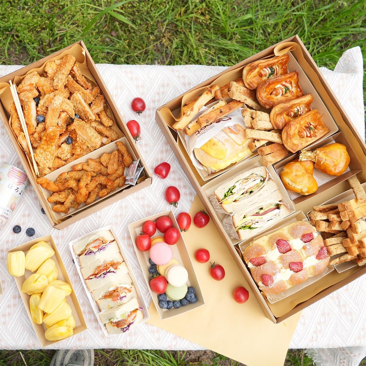 Marchio Bianco Scatole Pasticceria con Finestra Confezione da 10 30x20x8 cm Grandi per Biscotti Torte Muffin Pasticcini in Cartone per Asporto con Logo Personalizzato Fornitore Diretto