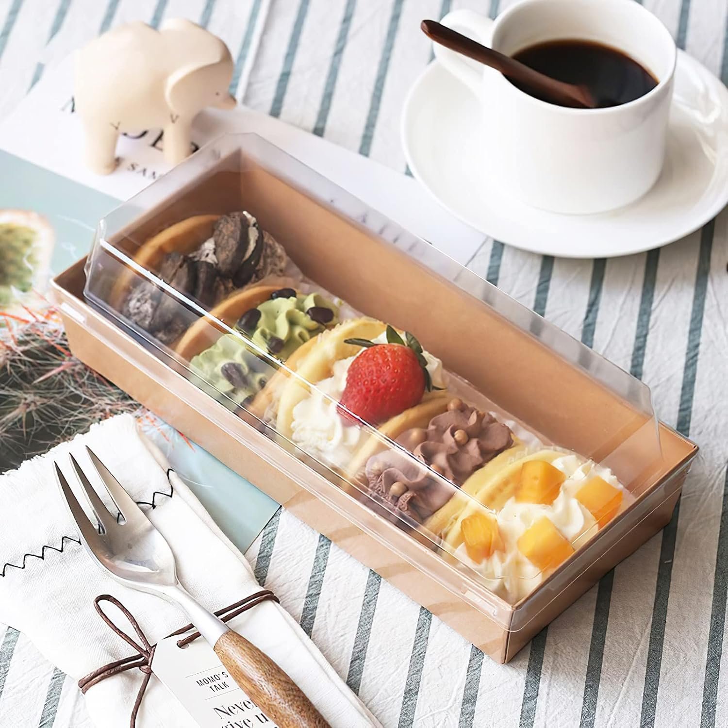 Fornitore Scatole Charcuterie con Coperchi Trasparenti 50 Confezioni Kraft con Logo Personalizzato per Pasticceria Biscotti Sandwich Cupcakes Fragole e Dessert da Asporto Marchio Bianco
