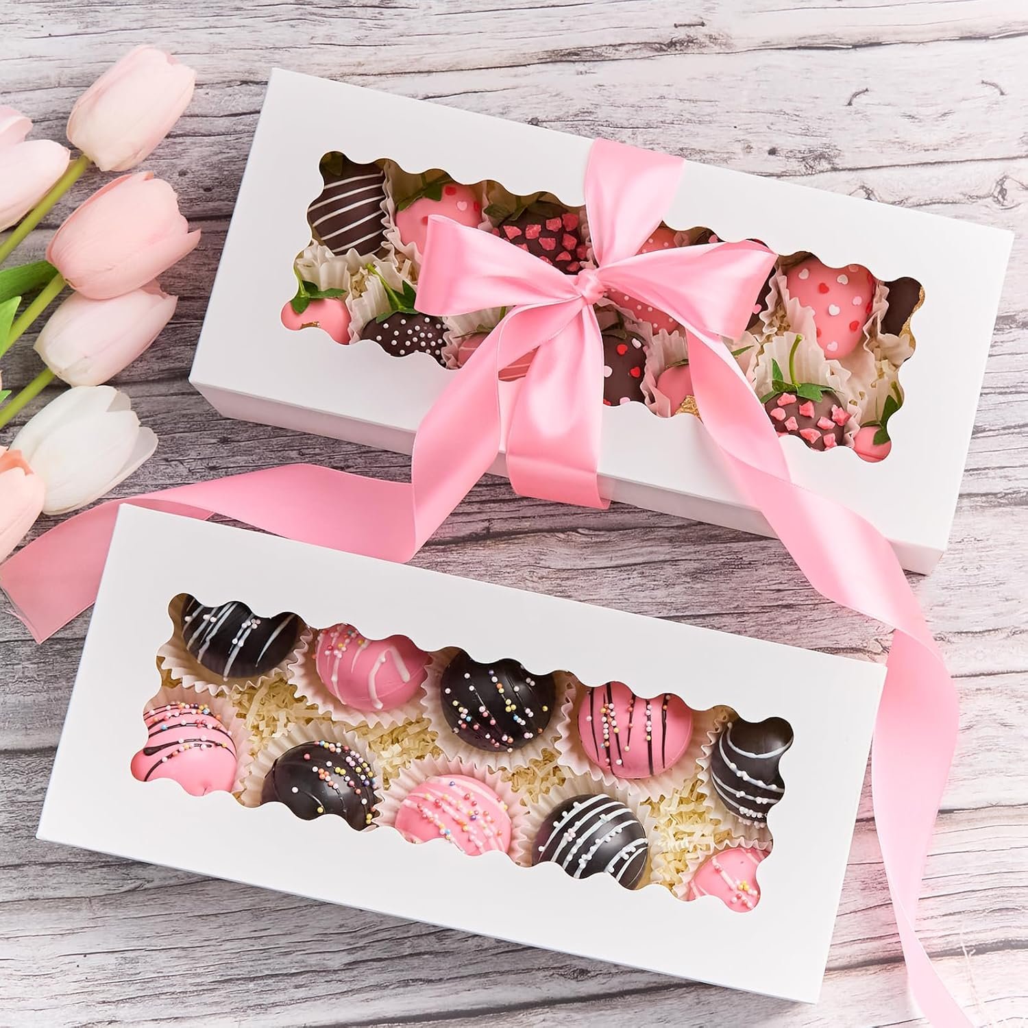 Logo Personalizzato Scatole per Biscotti con Finestra 20 Pezzi 12.5 x 5.5 x 2.5 Pollici Auto-Popup Pasticceria per Fragole Ricoperte di Cioccolato Bombe Cacao Caldo Paste Ciambelle Muffin Marchio Bianco dal Produttore