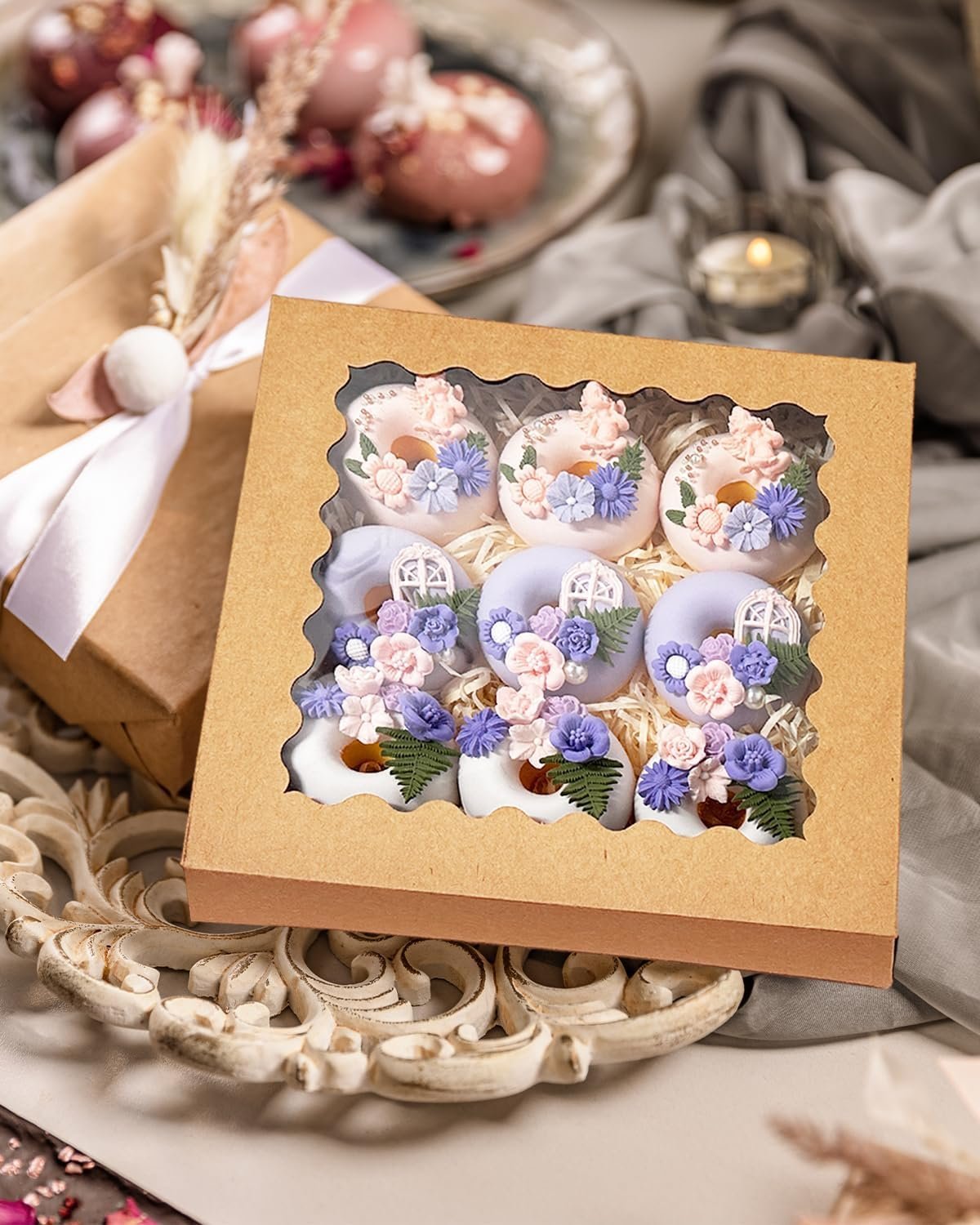 Produttore di Scatole per Torte Biscotti Macaron con Logo Personalizzato 55 Pezzi Marrone 8x8x2.5 Pollici Facili da Assemblare con Finestra Auto Pop-Up Marchio Bianco