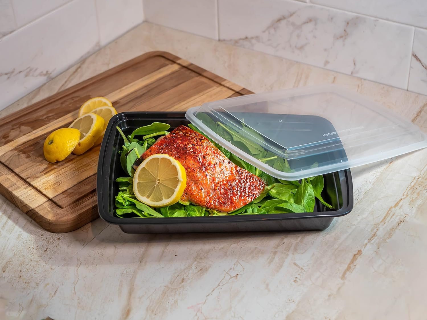 Produttore Contenitori Rettangolari Meal Prep 58oz con Coperchi Microondabili Plastica BPA Free Logo Personalizzato Marchio Bianco 50 Set