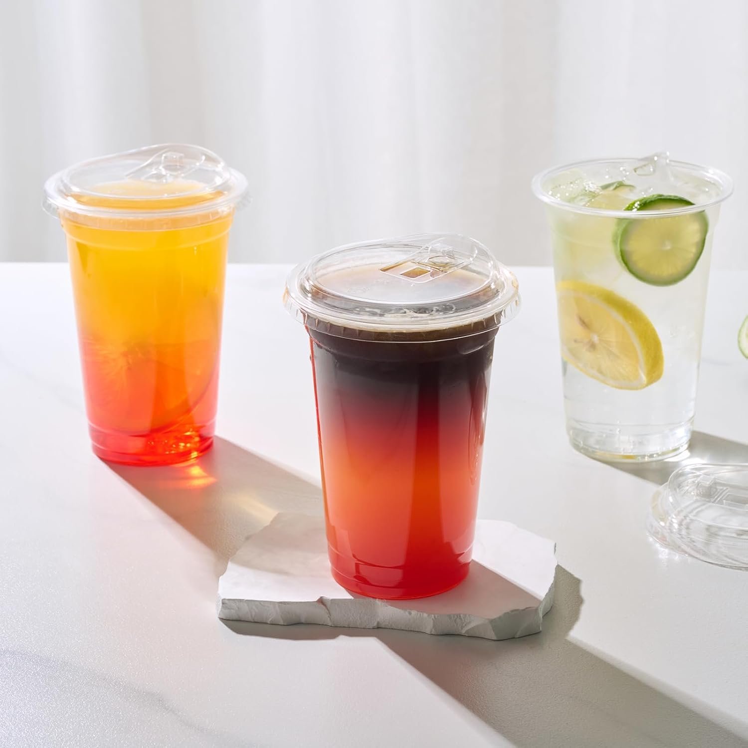 Logo Personalizzato Bicchieri Plastica Trasparente 12 OZ 200 Set con Coperchi Sip Senza Cannuccia Marchio Bianco per Caffè Ghiacciato Smoothie Soda Limonata Fornitore Diretto