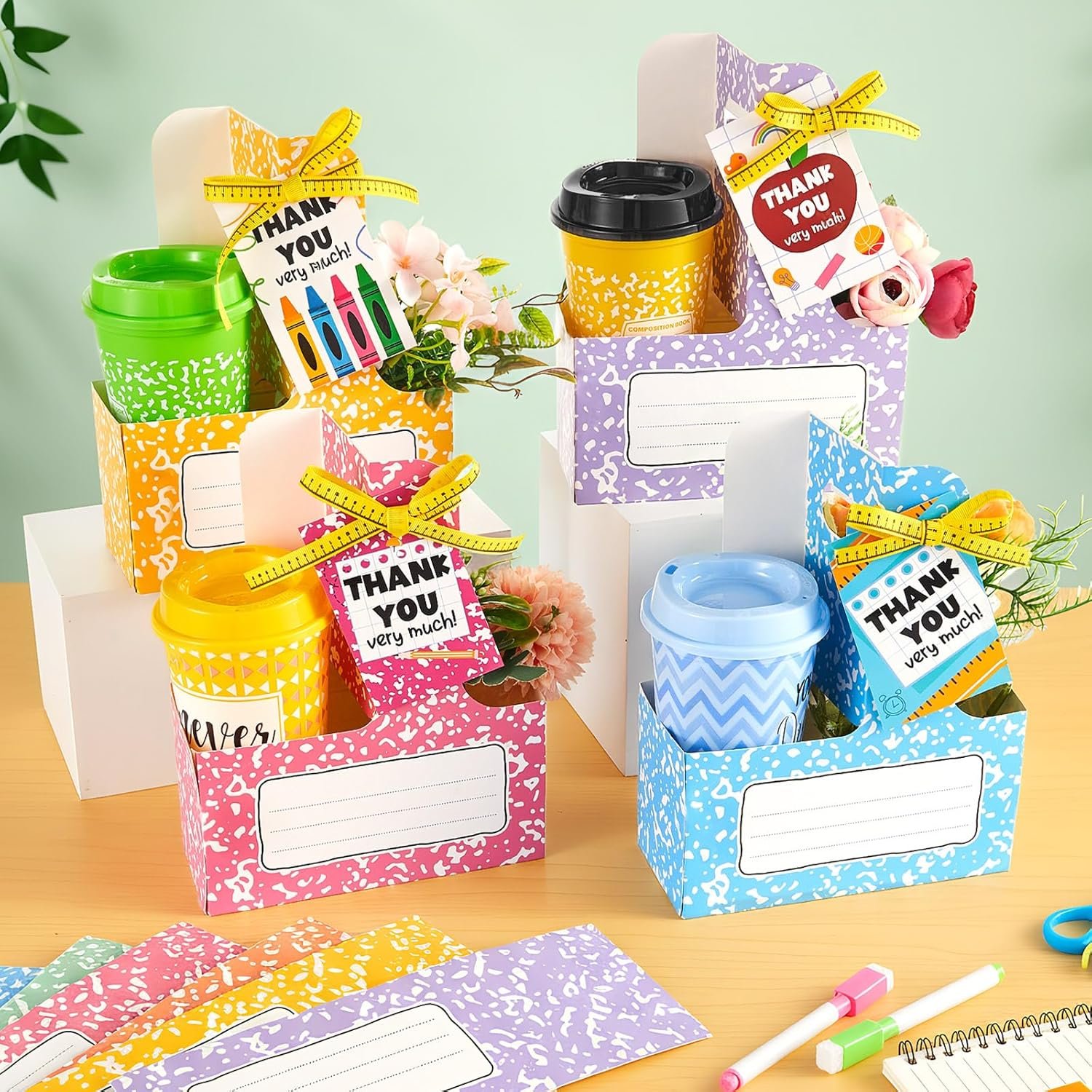Fornitore Porta Bicchieri Portatile 2 Tazze con Maniglia 24 Set Bulk Biglietto Ringraziamento Fiocco Logo Personalizzato Regali Insegnanti Ritorno Scuola Bomboniere Colleghi Dipendenti Marchio Bianco Fornitore Porta Bicchieri Portatile 2 Tazze con Maniglia 24 Set Bulk Biglietto Ringraziamento Fiocco Logo Personalizzato Regali Insegnanti Ritorno Scuola Bomboniere Colleghi Dipendenti Marchio Bianco
