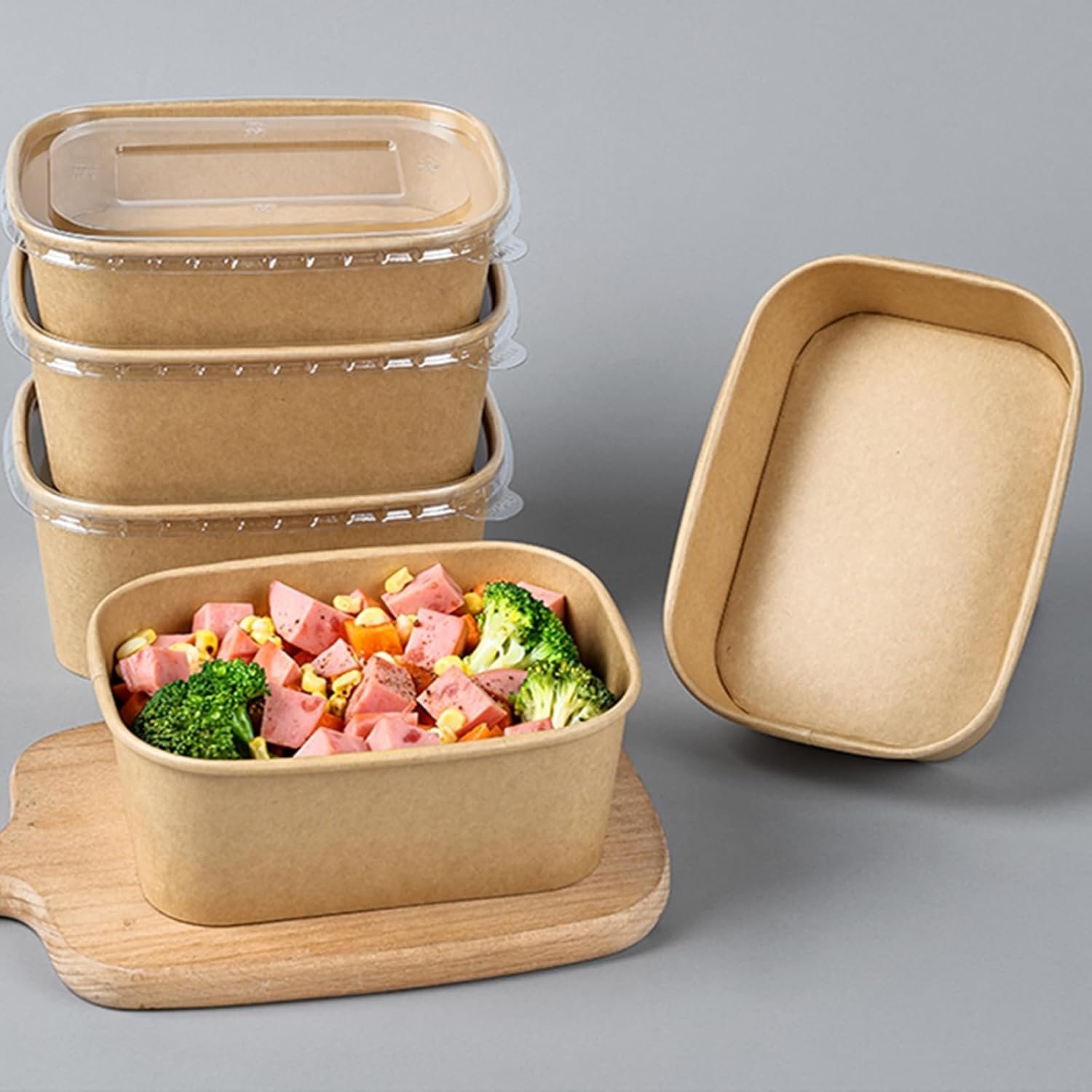 Marchio Bianco Confezione da 50 Contenitori Meal Prep Carta 25oz con Coperchi Logo Personalizzato Monouso Kraft Impilabili Resistenti all'Olio Ciotole Insalata Asporto Picnic Feste Fornitore Sicuri Microonde Congelatore