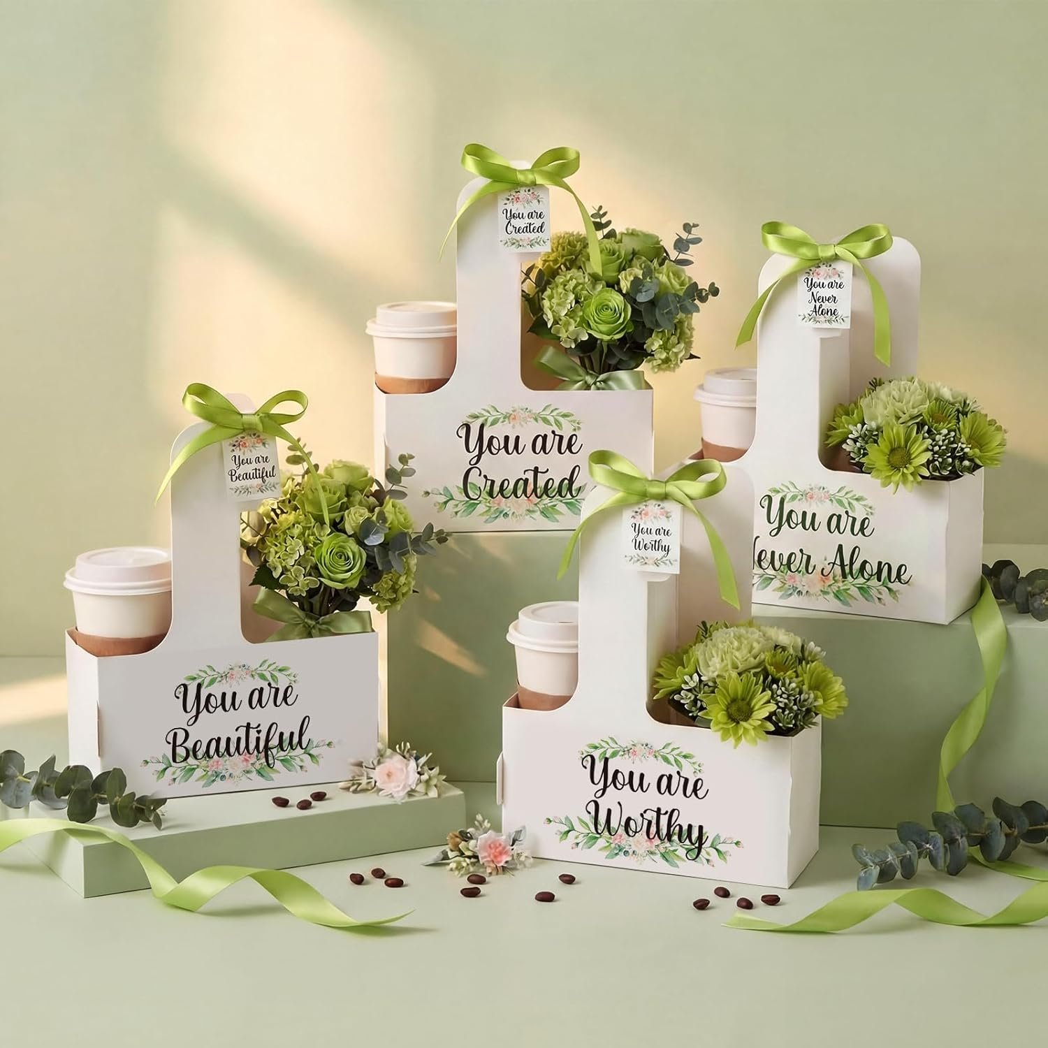 Logo Personalizzato Portabicchieri per 2 Tazze con Manico in Cartone Kraft 20 Set Regali per la Festa della Mamma Cristiani all'ingrosso dal Fornitore con Biglietto d'Auguri e Nastro Marchio Bianco per Donne della Chiesa